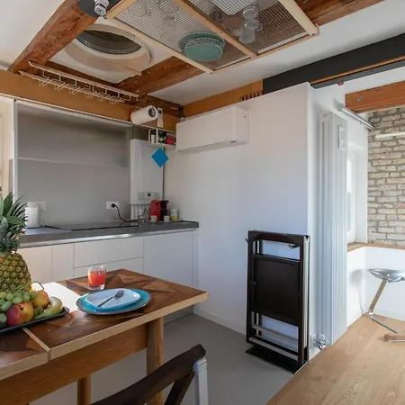 Biennale Gallery Loft Veneza