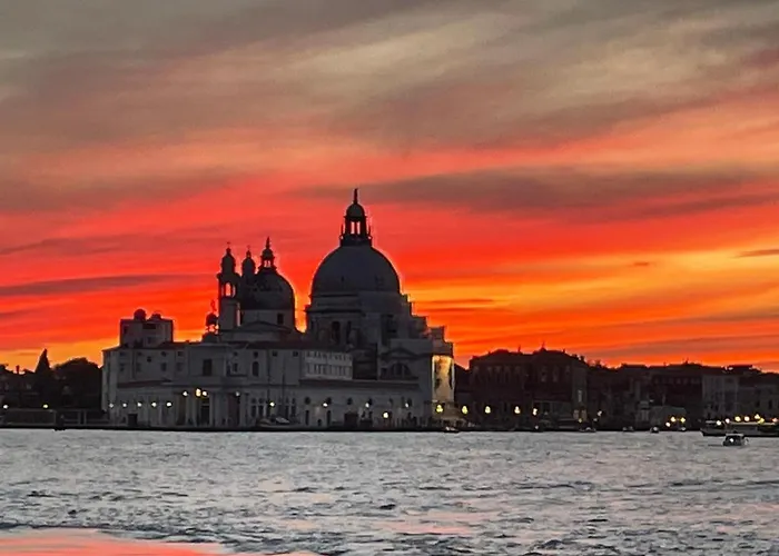 Biennale Gallery Loft Appartement