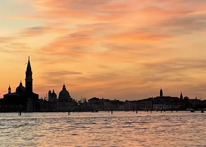 Appartement Biennale Gallery Loft Venetië