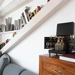 Apartment Biennale Gallery Loft *