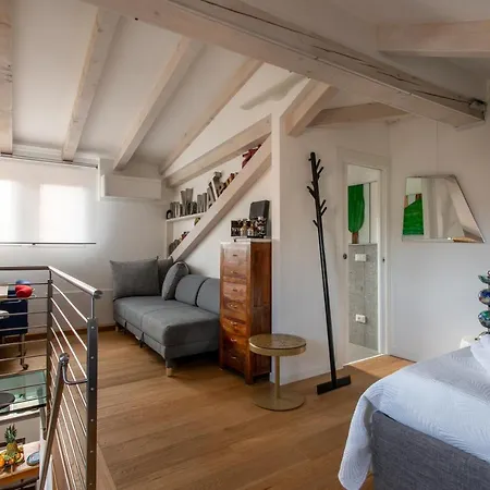Biennale Gallery Loft Apartment Venedig