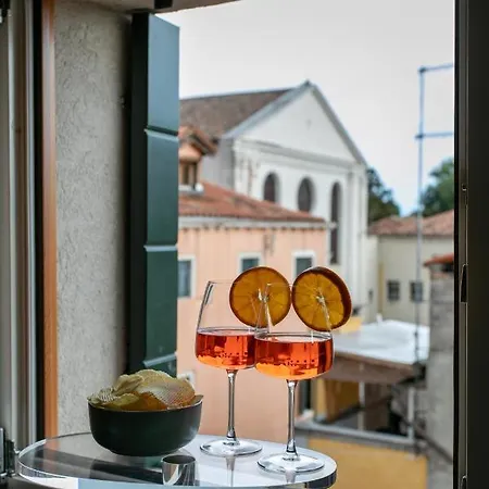 Biennale Gallery Loft Apartment *