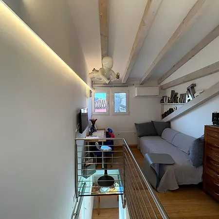 Biennale Gallery Loft Venice